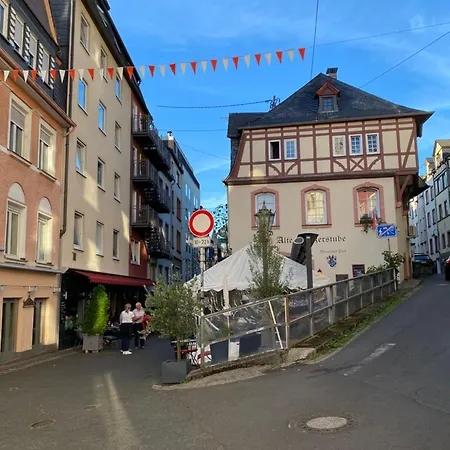 Zentral An Der Moselpromenade *