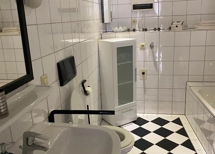 Appartement Zentral An Der Moselpromenade Zell