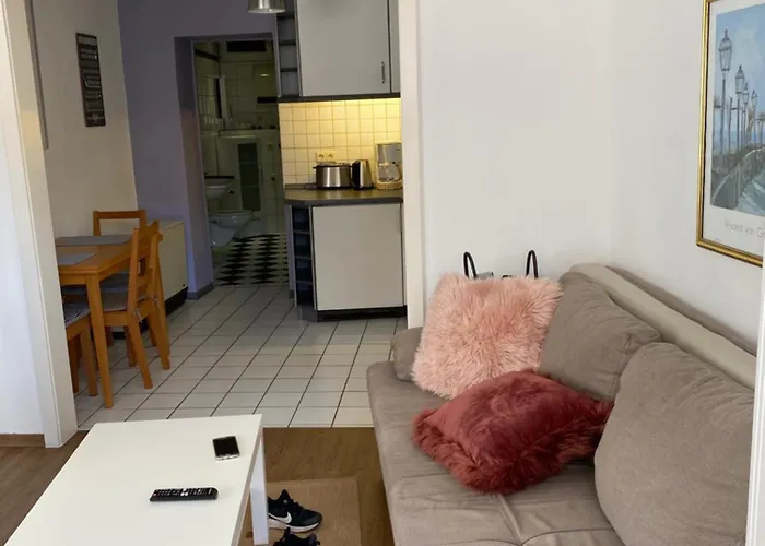 Zentral An Der Moselpromenade *